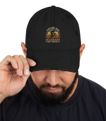 Man wearing Cycling Dad slogan cap