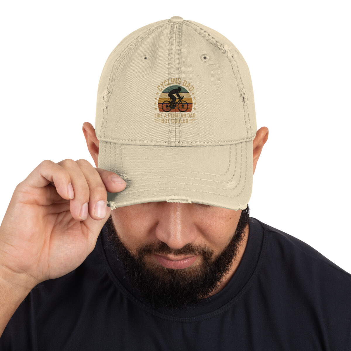 Man wearing cycling dad cap with bike design.