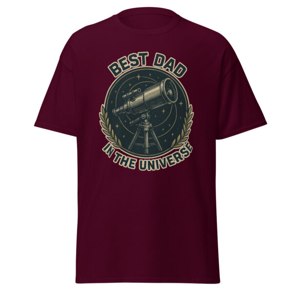 Burgundy T-shirt with telescope, 'Best Dad' design.