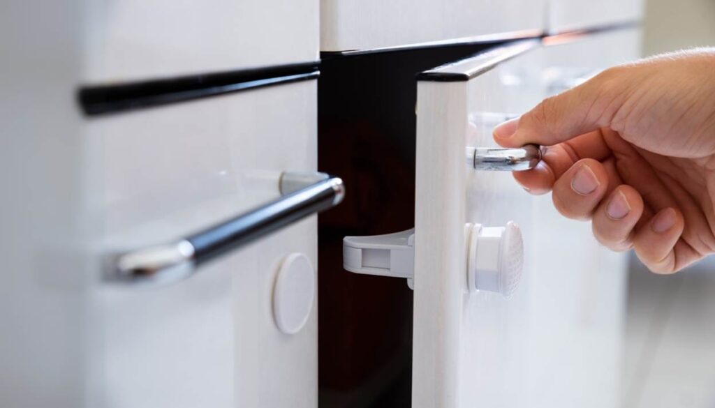 Hand opening cabinet with child lock.