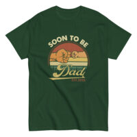 Green 'Soon to Be Dad' t-shirt, est. 2025.