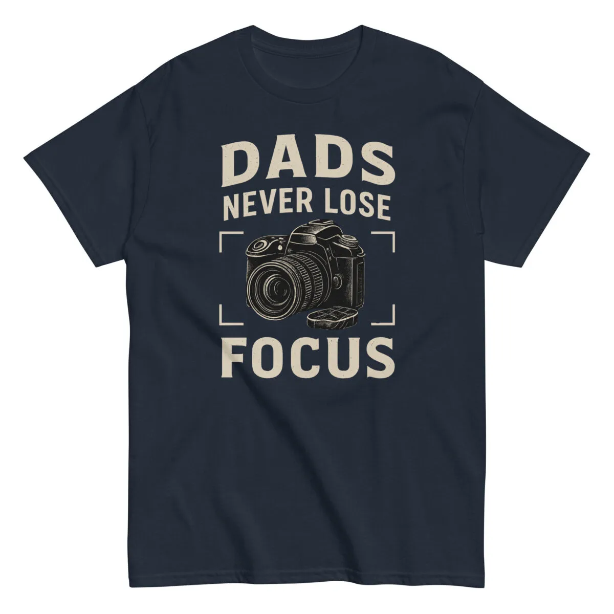 Navy t-shirt with 'Dads Never Lose Focus' print.
