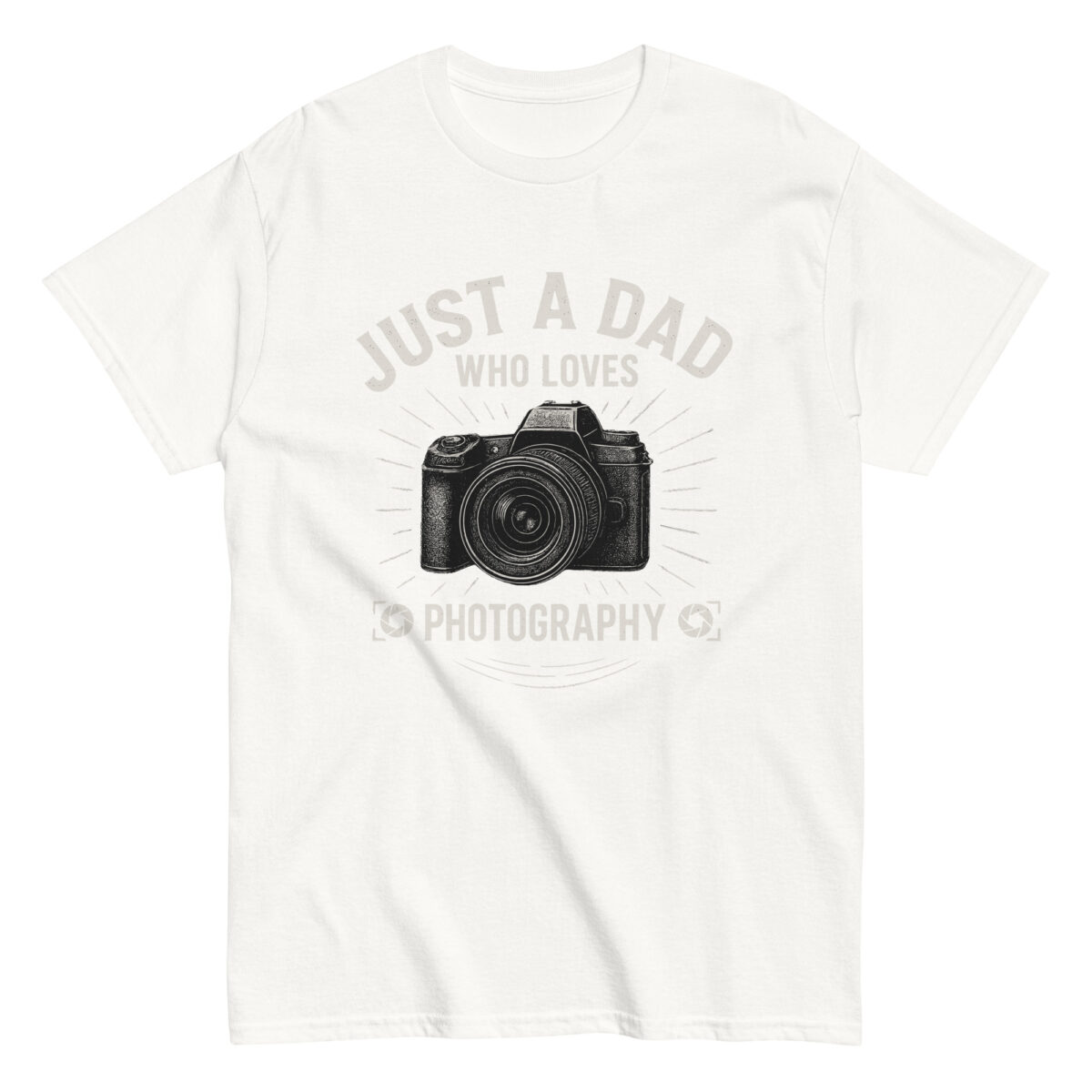T-shirt with camera graphic and dad-themed text.