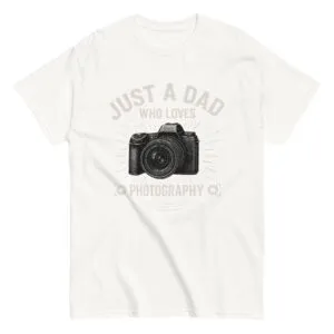 T-shirt with camera graphic and dad-themed text.