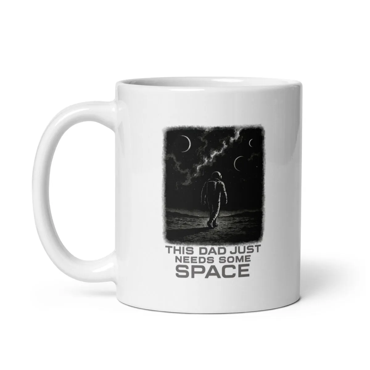Astronaut-themed mug with space and dad joke.