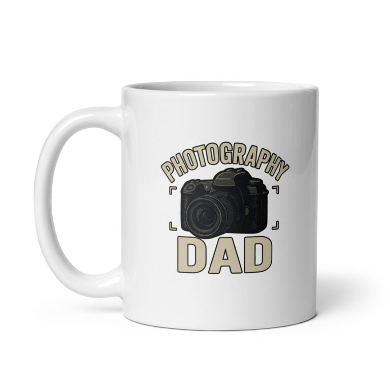 Photography Dad mug with camera graphic.