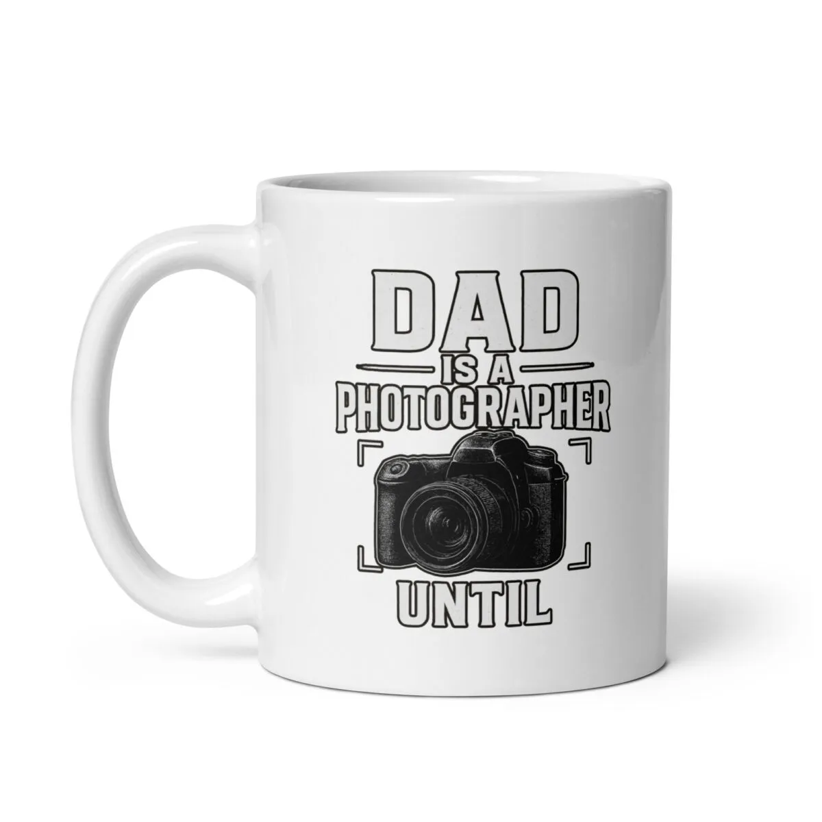 White mug with dad photographer design.