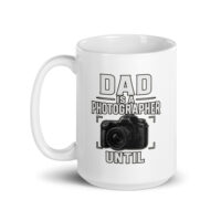 White mug with dad photographer design.